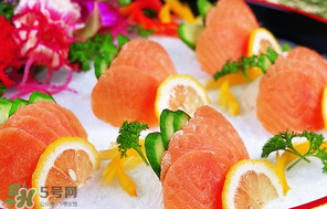 三文魚哪個部位最好吃？三文魚什么部位好吃？