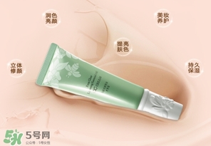 用cc霜還用bb霜嗎？用cc霜之前需要用bb嗎？