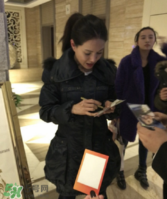 李若彤凍齡美貌是怎么保養(yǎng)的？李若彤近照曝光美貌不輸當年