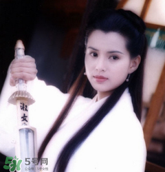 李若彤凍齡美貌是怎么保養(yǎng)的？李若彤近照曝光美貌不輸當年