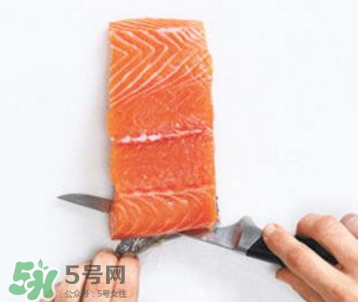 三文魚有刺嗎？三文魚的刺怎么處理