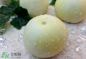 為什么吃甜瓜會嗓子疼？吃甜瓜嗓子疼怎么辦？