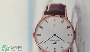 dw丹尼爾惠靈頓手表進(jìn)灰怎么辦？dw手表表盤(pán)進(jìn)灰怎么回事？