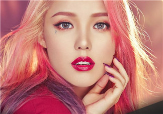 美妝博主pony結(jié)婚了嗎？ pony老公是誰？