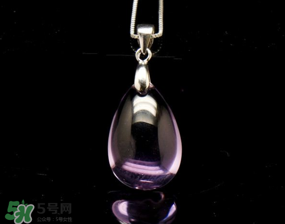 母親節(jié)送什么項鏈？2017年母親節(jié)項鏈推薦