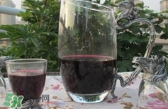 自制桑葚酒可以放幾年?自制桑葚酒的保質(zhì)期 自制桑葚酒可以放幾年?自制桑葚酒的保質(zhì)期