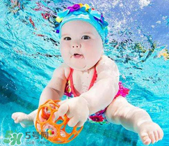 寶寶游泳多長(zhǎng)時(shí)間合適？寶寶一次游泳游多久好？