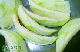 西瓜皮敷臉有什么作用？西瓜皮敷臉有什么好處