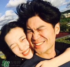 雪莉前男友發(fā)的羊腿照片是什么意思？雪莉腳踏兩只船？