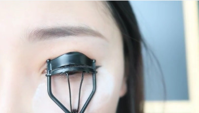 怎么畫(huà)眼妝不顯臟 畫(huà)眼妝不顯臟的方法