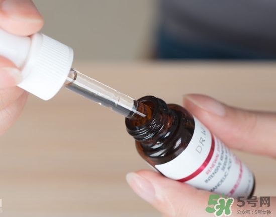 dr.wu達(dá)爾膚杏仁酸18怎么用？dr.wu杏仁酸18使用方法