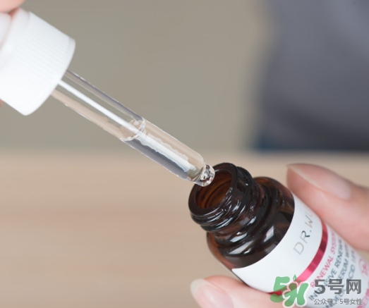 dr.wu達(dá)爾膚杏仁酸18怎么用？dr.wu杏仁酸18使用方法