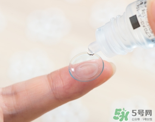 獅王隱形眼鏡輔助液怎么用？獅王隱形眼鏡輔助液使用方法