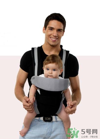 背巾和背帶哪個好用？背巾和背帶的區(qū)別是什么？