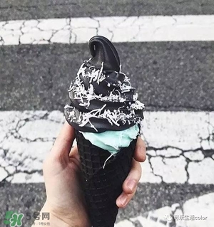炭黑冰淇淋好吃嗎？炭黑冰淇淋哪里買？