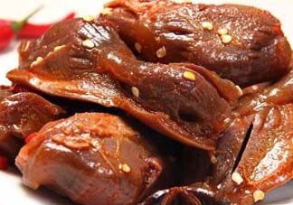 周黑鴨和絕味哪個(gè)好吃？絕味鴨脖和周黑鴨哪個(gè)好吃？