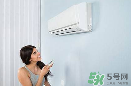 夏天坐月子可以吹風(fēng)扇嗎？夏天風(fēng)扇能不能給產(chǎn)婦用？