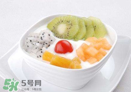 蓮霧能和酸奶一起吃嗎？酸奶可以和蓮霧一起吃嗎？