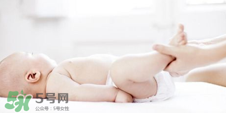 寶寶尿布疹可以擦紅霉素軟膏嗎？紅霉素軟膏對尿布疹有效嗎？