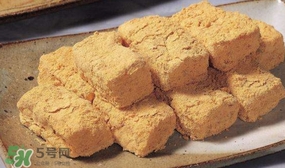 打糕和驢打滾是一樣的嗎？打糕是什么做的