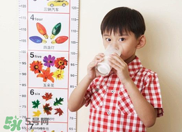 兒童什么時候補(bǔ)鈣效果好？兒童鈣片應(yīng)該怎么吃？