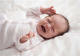 寶寶尿布疹可以擦紅霉素軟膏嗎？紅霉素軟膏對(duì)尿布疹有效嗎？