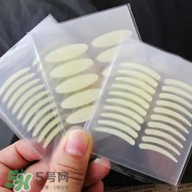 長(zhǎng)期用假睫毛雙眼皮貼對(duì)眼睛有什么傷害？