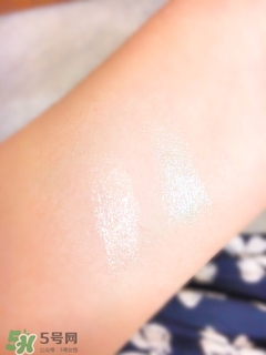 mac獨(dú)角獸的眼淚怎么涂？mac魅可獨(dú)角獸的眼淚怎么用？