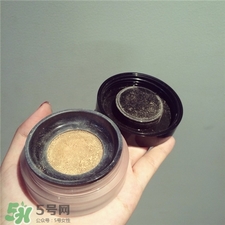 香奈兒散粉和紀梵希散粉哪個好?香奈兒散粉保質期多久?