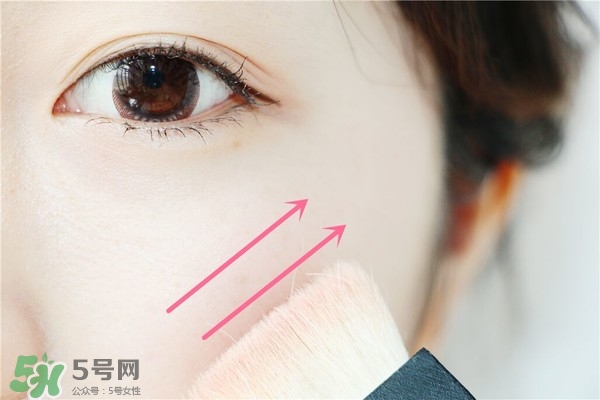 鄰家妹妹妝小清新妝容化妝步驟 清新妝容的畫(huà)法 鄰家妹妹妝小清新妝容化妝步驟 清新妝容的畫(huà)法