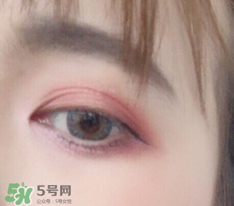 makeup revolution桃花盤(pán)怎么畫(huà)？makeup revolution桃花盤(pán)教程