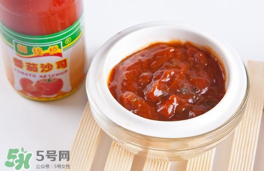 番茄醬是番茄沙司嗎？番茄醬和番茄沙司有什么不同？