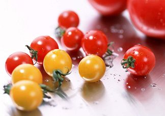 西紅柿能和黃瓜一起吃嗎？黃瓜可以和西紅柿一起吃嗎？