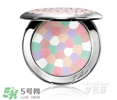 嬌蘭和迪奧粉餅?zāi)膫€好？嬌蘭和dior迪奧粉餅對比