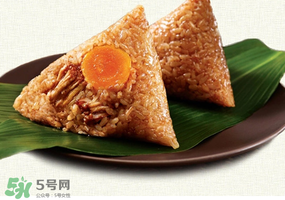 蛋黃肉粽怎么做好吃？蛋黃肉粽的家常做法