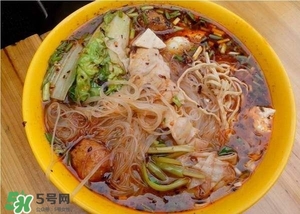 麻辣燙和冒菜有啥區(qū)別？麻辣燙和冒菜哪個好吃？