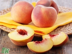 吃桃子要不要削皮？吃桃子的去皮方法