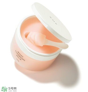 卸妝啫喱和卸妝油比哪個(gè)好 卸妝油和卸妝啫喱區(qū)別 卸妝啫喱和卸妝油比哪個(gè)好 卸妝油和卸妝啫喱區(qū)別