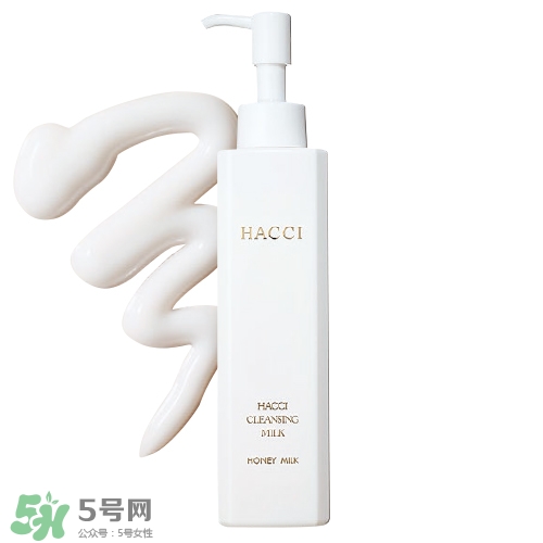 卸妝啫喱和卸妝油比哪個(gè)好 卸妝油和卸妝啫喱區(qū)別 卸妝啫喱和卸妝油比哪個(gè)好 卸妝油和卸妝啫喱區(qū)別