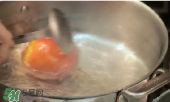 吃桃子要不要削皮？吃桃子的去皮方法