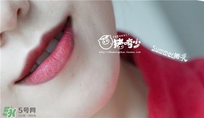 rimmel芮謎口紅雨衣多少錢？rimmel口紅雨衣日本專柜價(jià)格