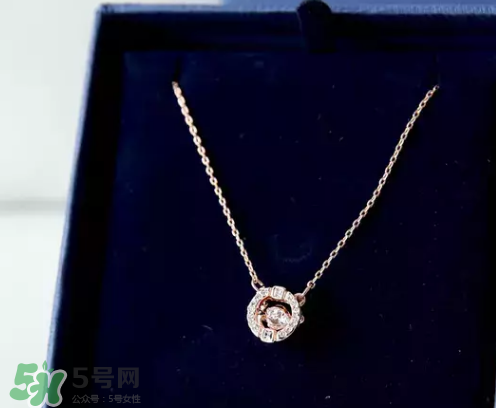 施華洛世奇跳動的心是什么材質(zhì)？跳動的心項鏈?zhǔn)倾y的嗎？