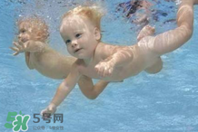 寶寶游泳可以長(zhǎng)高嗎？游泳能讓寶寶長(zhǎng)高嗎？