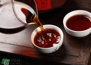 普洱茶發(fā)霉了怎么處理？普洱茶發(fā)霉了還能喝嗎？