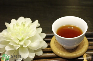 普洱茶減肥生茶好還是熟茶好？生茶和熟茶哪個減肥效果好？