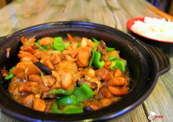 黃燜雞米飯好吃嗎？黃燜雞米飯的做法