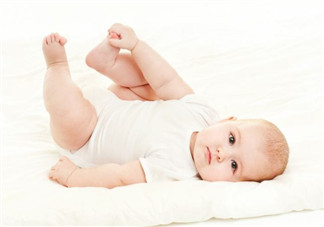 寶寶中暑的癥狀是什么？寶寶夏天如何判斷是否中暑？