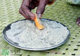 女子30年吃1噸土 異食癖是缺什么？