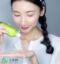 百雀羚三生花爽膚水怎么樣？百雀羚三生花爽膚水多少錢？