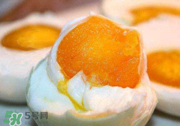 咸鴨蛋煮多久能熟？咸鴨蛋是煮還是蒸?